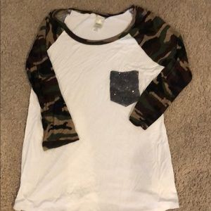 White and camo long sleeve tee
